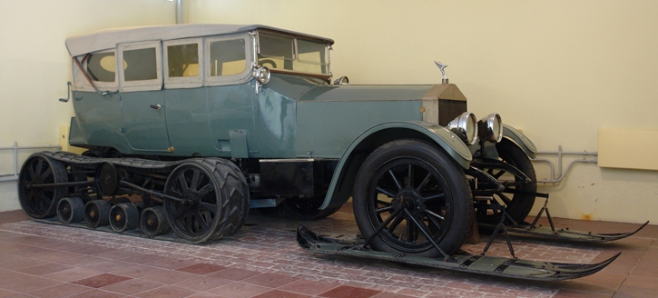 Нескромное очарование буржуазии: 112 лет истории Rolls-Royce