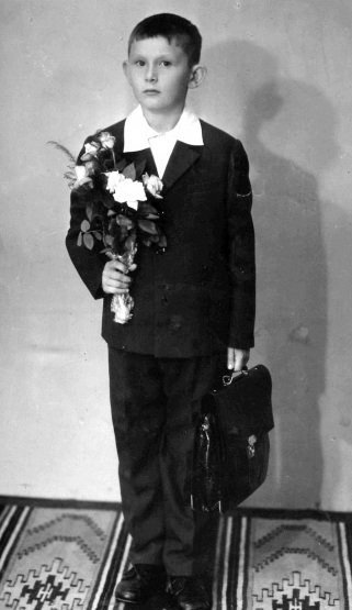 Редкие детские фото украинских политиков: такими вы их еще не видели