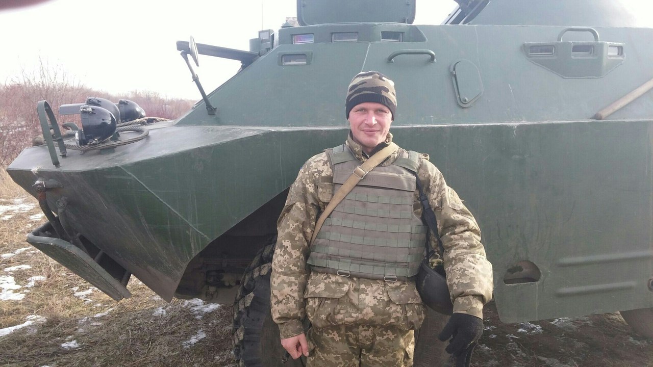 В сети рассказали о героях, которые погибли в зоне АТО в ноябре (фото)