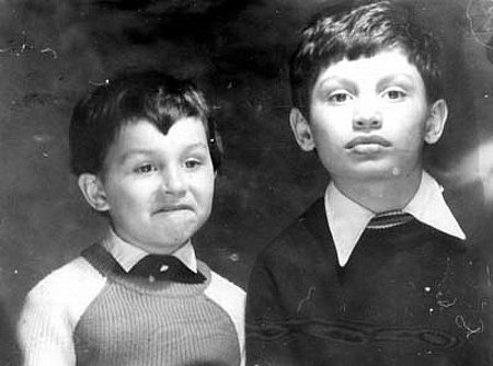 Редкие детские фото украинских политиков: такими вы их еще не видели