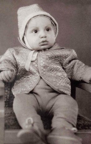 Редкие детские фото украинских политиков: такими вы их еще не видели