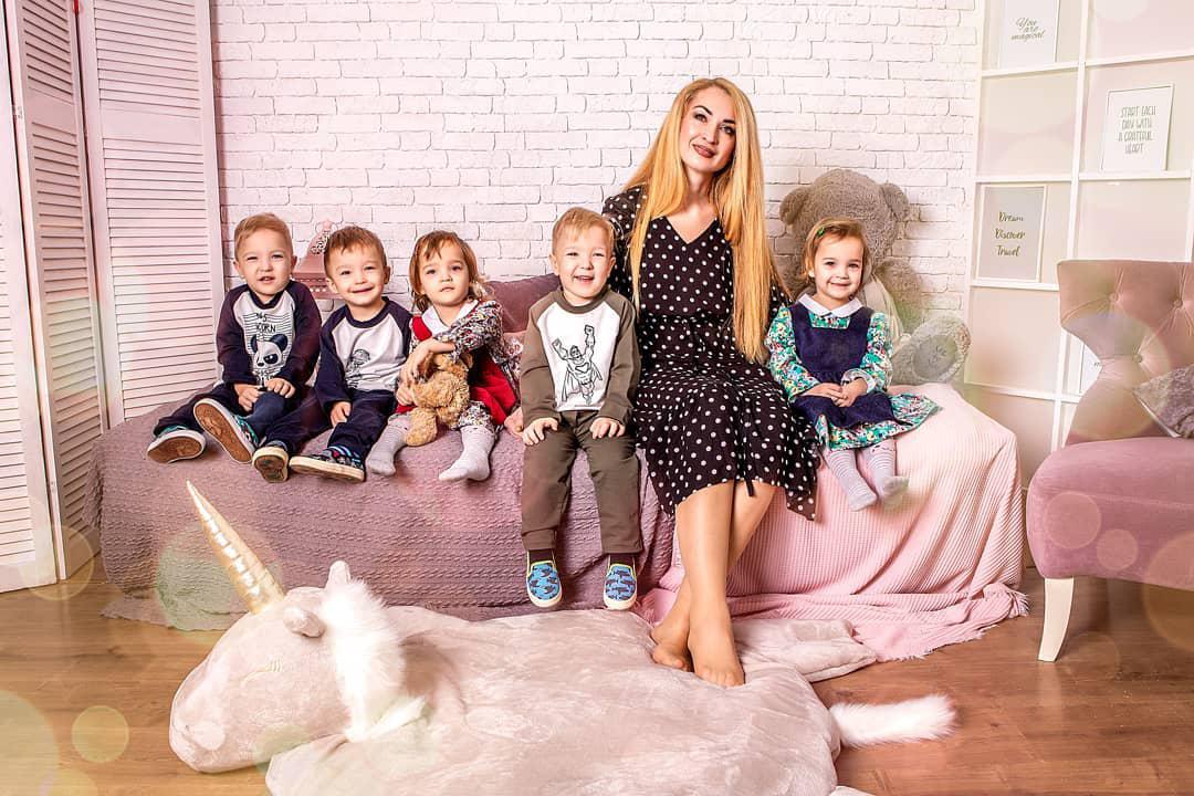 Мама одесских пятерняшек боится за безопасность детей: что произошло