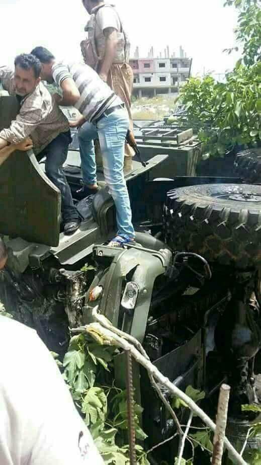 У Сирії перекинувся в кювет російський танк (фото)