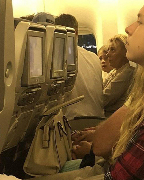 &quot;Самолет не смог взлететь&quot;: Панин устроил дебош в аннексированном Крыму (фото)