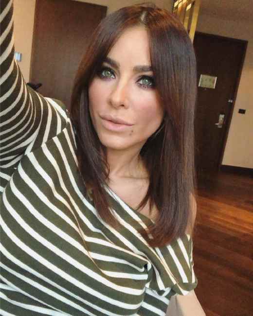 "Перестаньте себя колоть": Ани Лорак растрогала фанатов новым фото