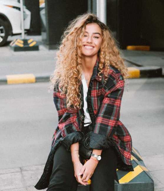 Уже нашли замену: кто станет новой участницей трио "ВИА Гра"