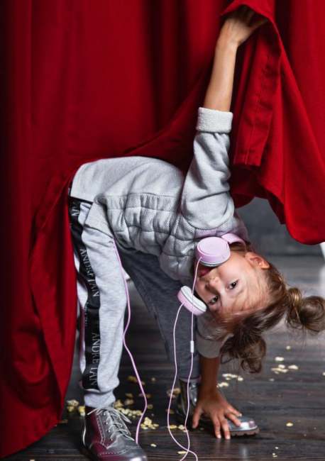 Андре Тан начал шить одежду для детей