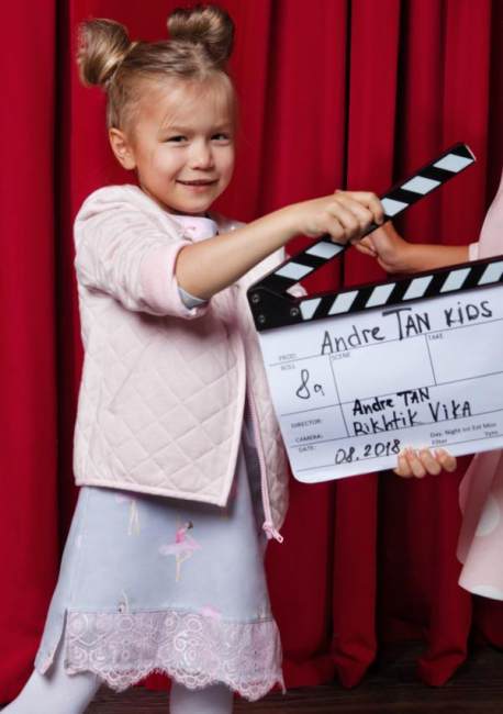 Андре Тан начал шить одежду для детей