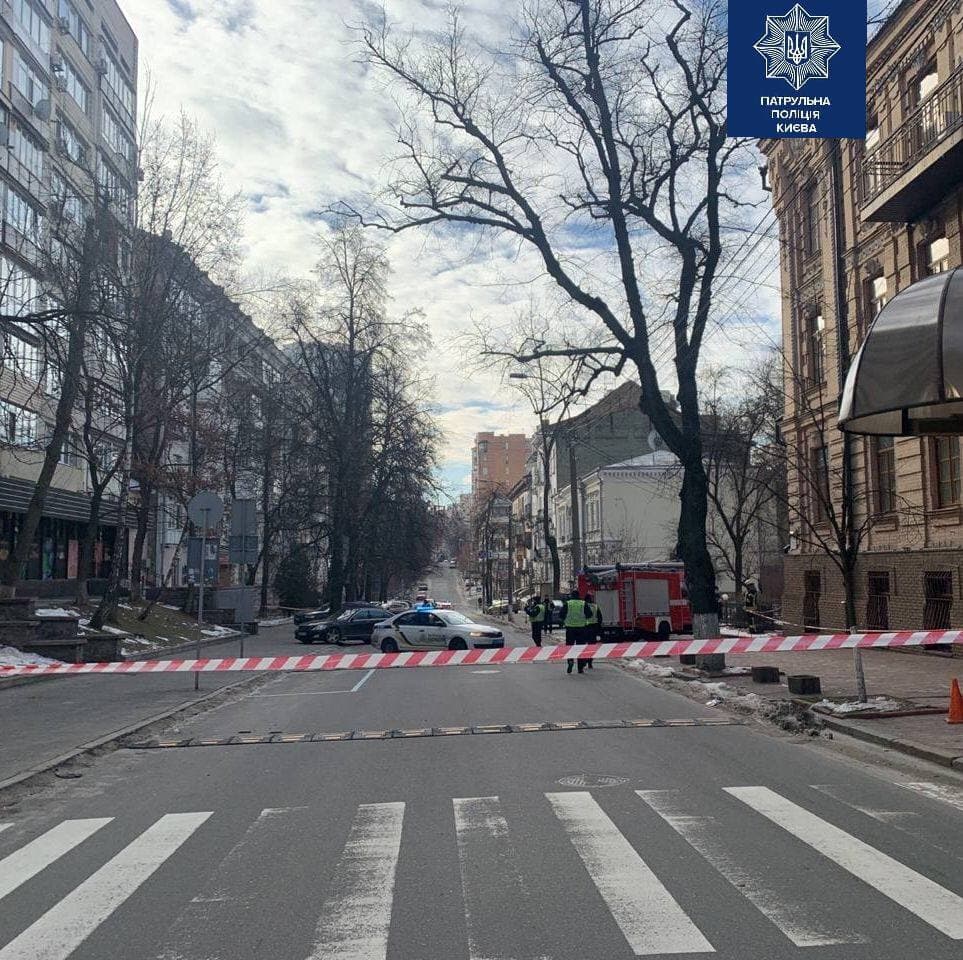 Центр Києва терміново перекрили: що сталося