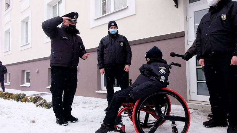 Коли хворів - його мучив батько: трагічна історія хворого хлопчика, якому "копи"здійснили мрію
