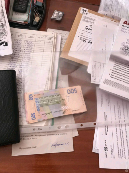 Продумана схема: в Одесі лікарі вимагали гроші у людей з інвалідністю