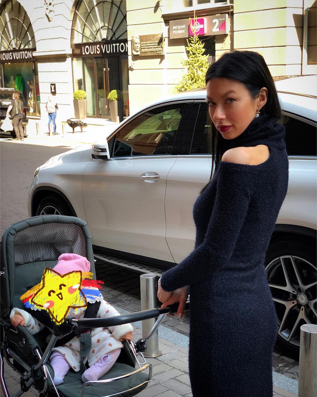 "Я стала невразливою і безсмертною": дружина Ступки про те, як материнство змінило її життя