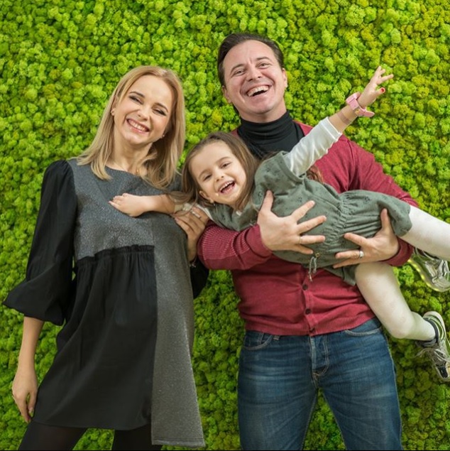 "В ожидании счастья": беременная Лилия Ребрик показала трогательные семейные фото