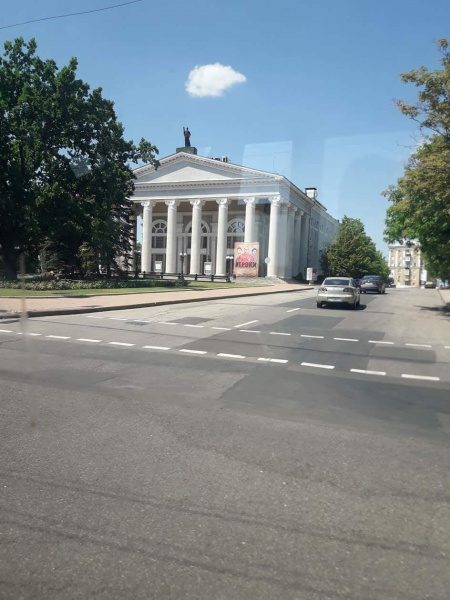 Прошел неизвестный вирус: блогер показал, как живет Донецк в 2018 году