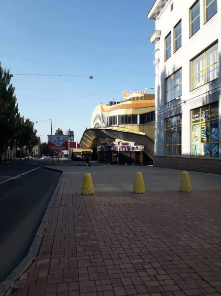 Прошел неизвестный вирус: блогер показал, как живет Донецк в 2018 году