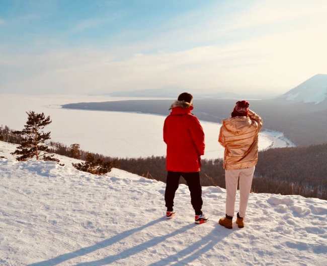 Регіна Тодоренко і Влад Топалов в Бурятії