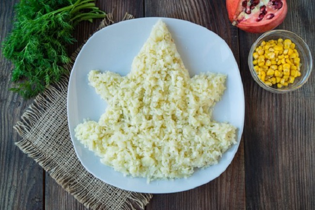 Салаты на Новый год 2017: простые и вкусные рецепты с фото