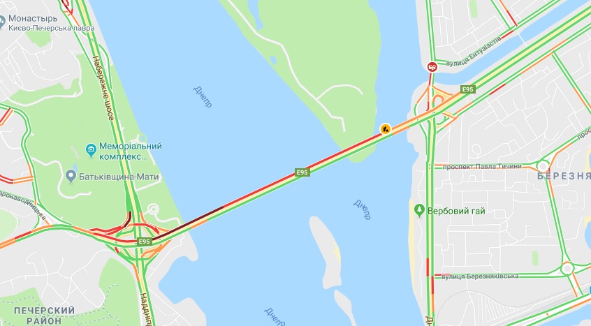 Киев парализовали пробки: где затруднено движение (карта)
