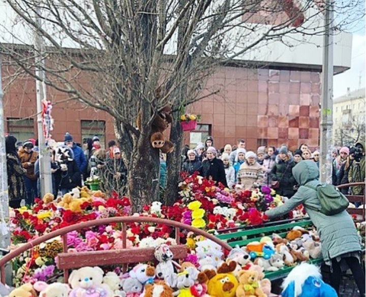 Українські зірки висловили співчуття жертвам пожежі в Кемерово