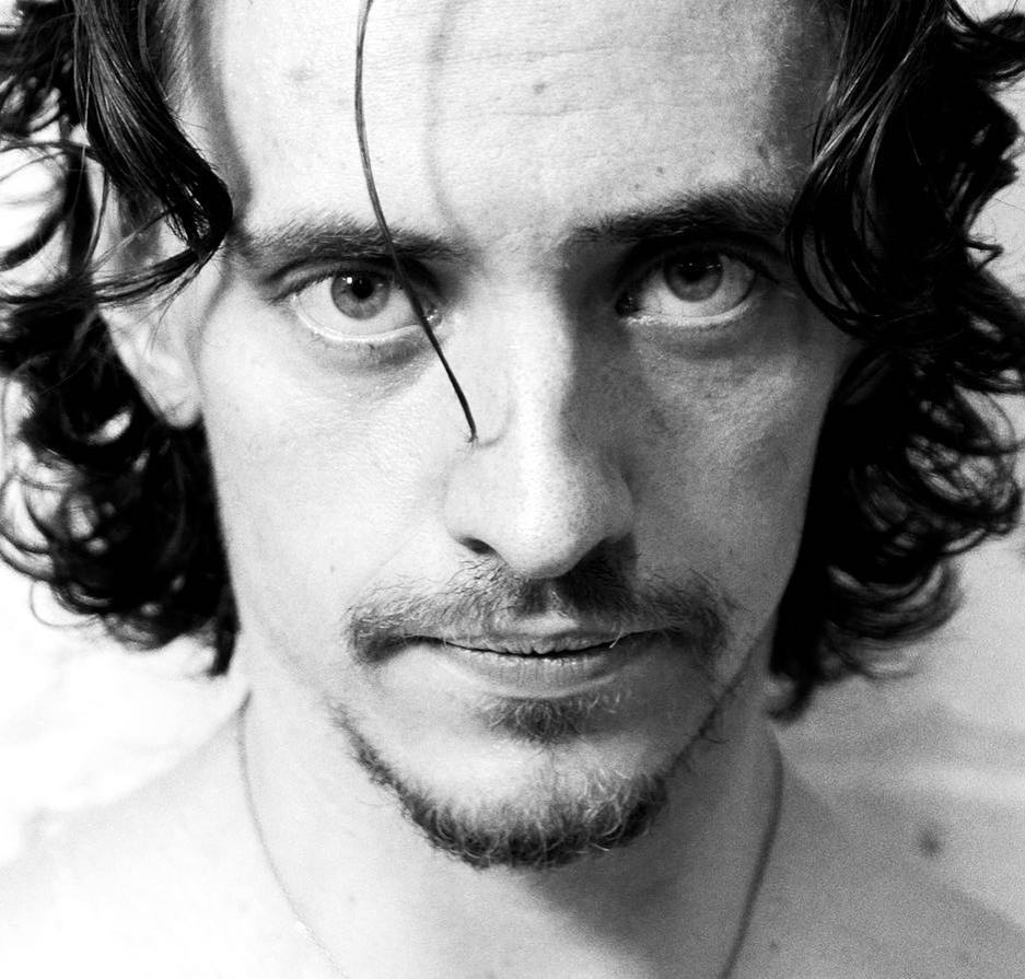 Скандального Полуніна зняли з вистави у Франції: усі подробиці