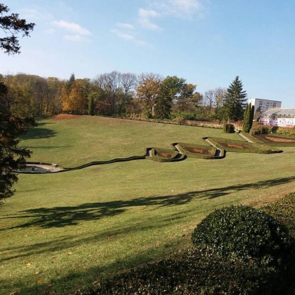 Де відпочити в Україні у листопаді: топ-5 ідей для осінньої подорожі