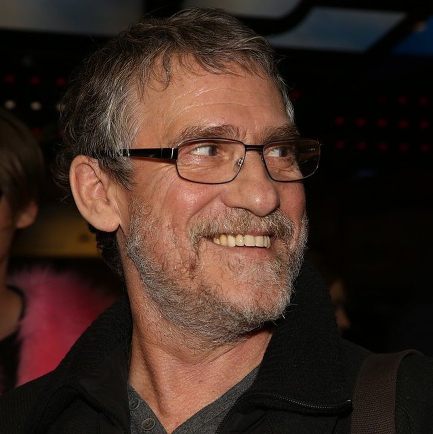 "Простыл где-то на гастролях": известный советский актер находится в тяжелом состоянии