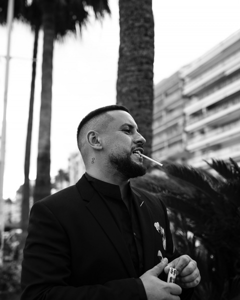 "Уже бы голая пошла": Надя Дорофеева показала поклонникам подтянутые бедра