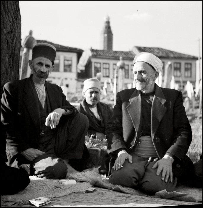 За рік до депортації: як жили татари в Криму до сталінських репресій (рідкісні фото)