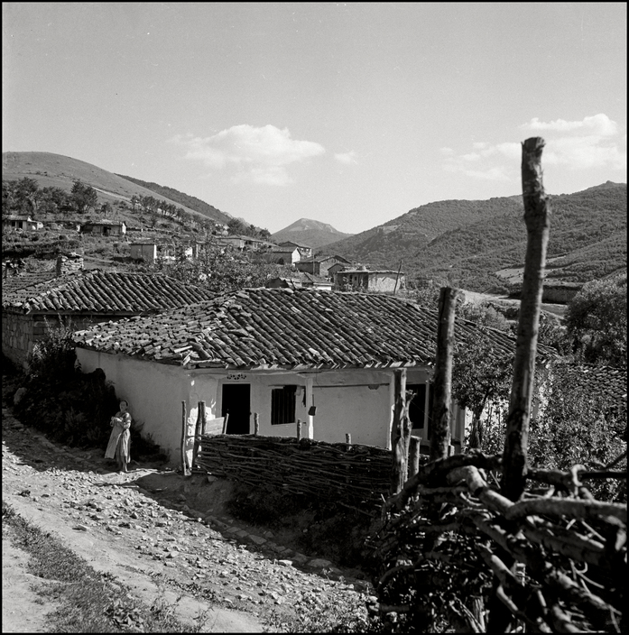 За рік до депортації: як жили татари в Криму до сталінських репресій (рідкісні фото)