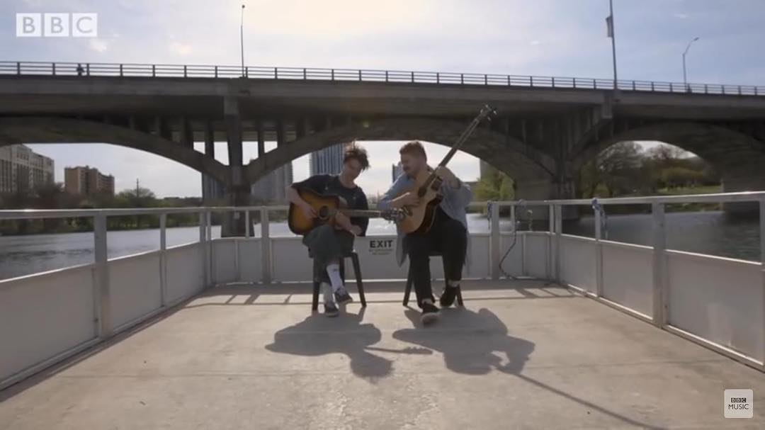 Известная рок-группа погибла в жуткой автокатастрофе: все детали