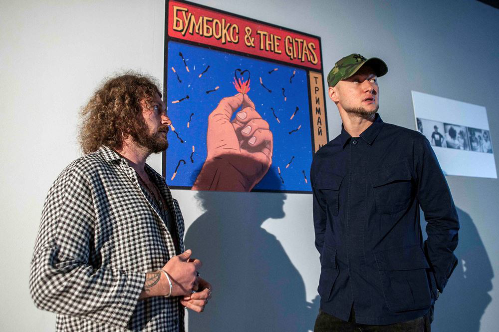 &quot;Бумбокс&quot; и The Gitas показали мощный клип на эмоциональную песню