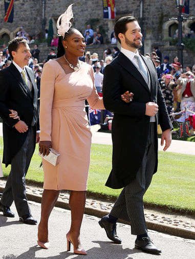 Свадьба принца Гарри и Меган Маркл: гости удивили вычурными нарядами (фото)