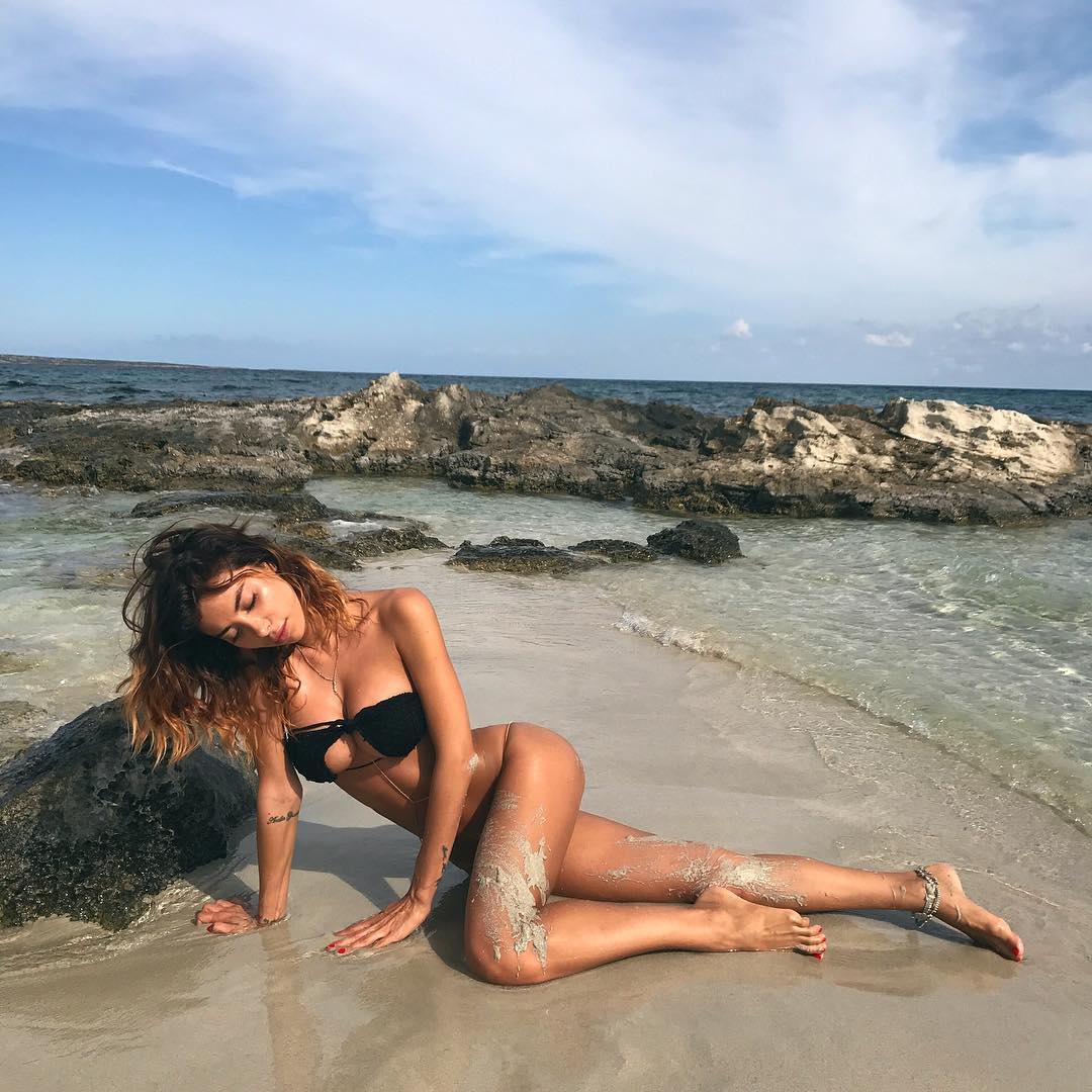 Перевернуте бікіні - новий пляжний тренд (фото)