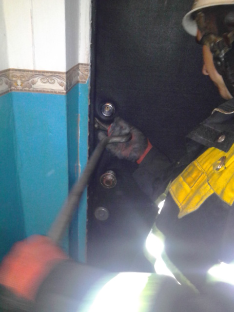 У Кременчуці мати залишила дітей самих і пішла пиячити з подругою