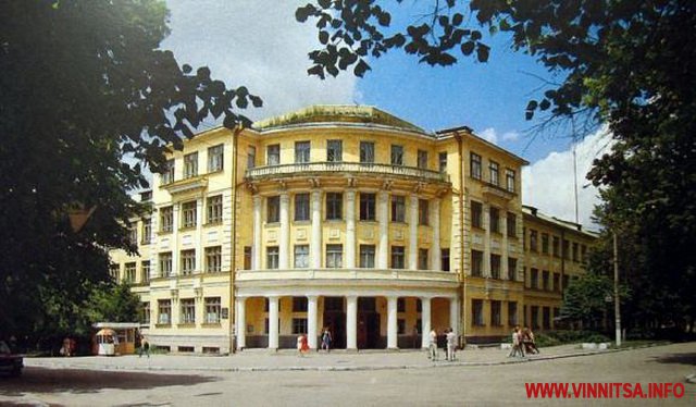 У мережі показали, як виглядало одне з українських міст 25 років тому