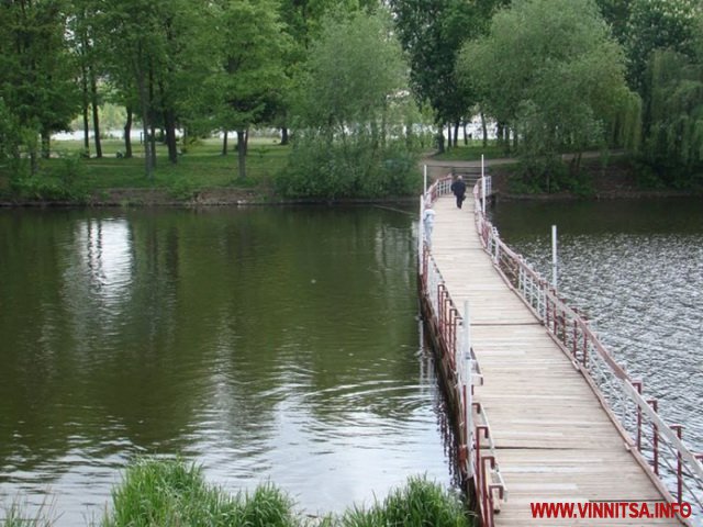 У мережі показали, як виглядало одне з українських міст 25 років тому