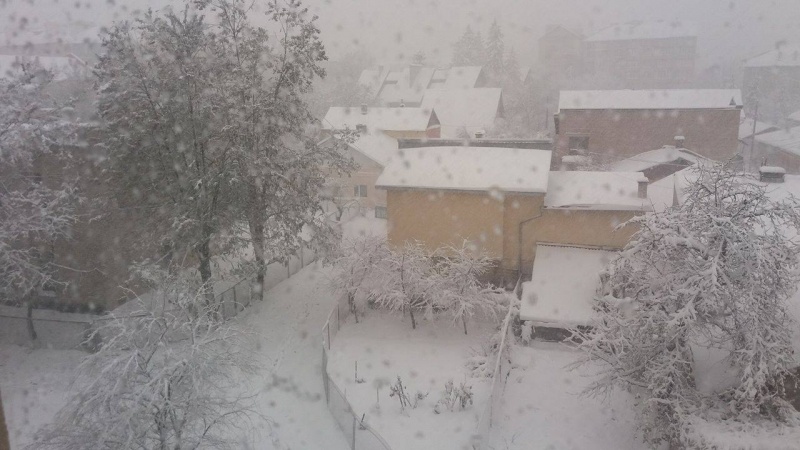 Ивано-Франковск оказался в плену снега: опубликованы фото