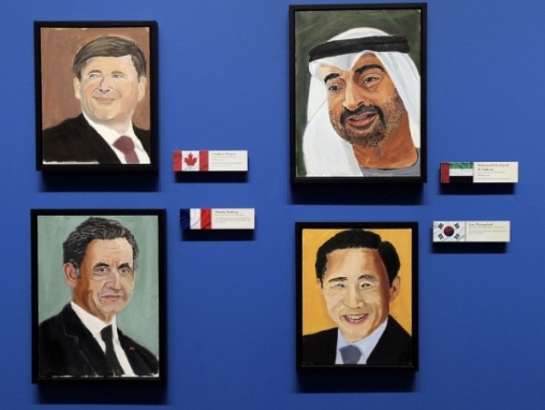 Сборник картин экс-президента США стал бестселлером