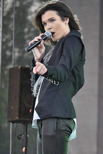 Від Бориса Апреля до Зіанджі: як змінювалася зірка-трансгендер (рідкісні фото)