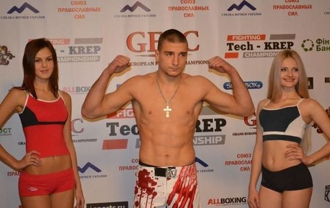 Непереможний український боєць захистив чемпіонський пояс