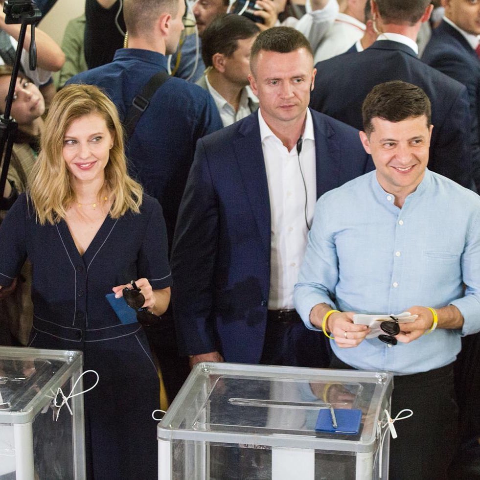 Нова зачіска і інший стиль президента Зеленського: що змінилося в його образі