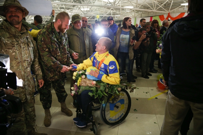 Зустріч паралімпійської збірної: фоторепортаж з "Борисполя"
