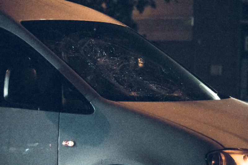 Угрожали водителю и требовали с него деньги: в Киеве в ДТП сбили женщину