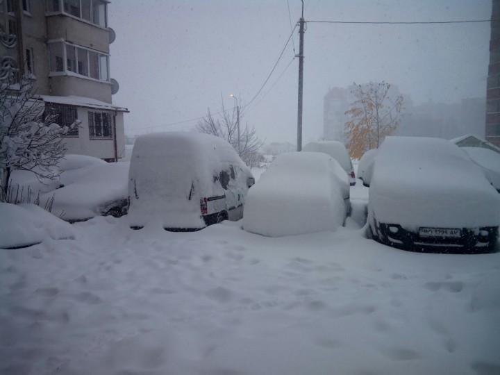 Снегопады в Украине: самые невероятные фото