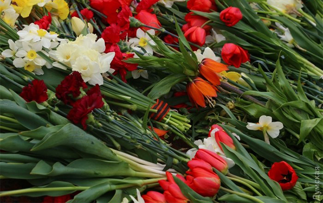 В Одессе полиция защитила акцию с георгиевскими лентами