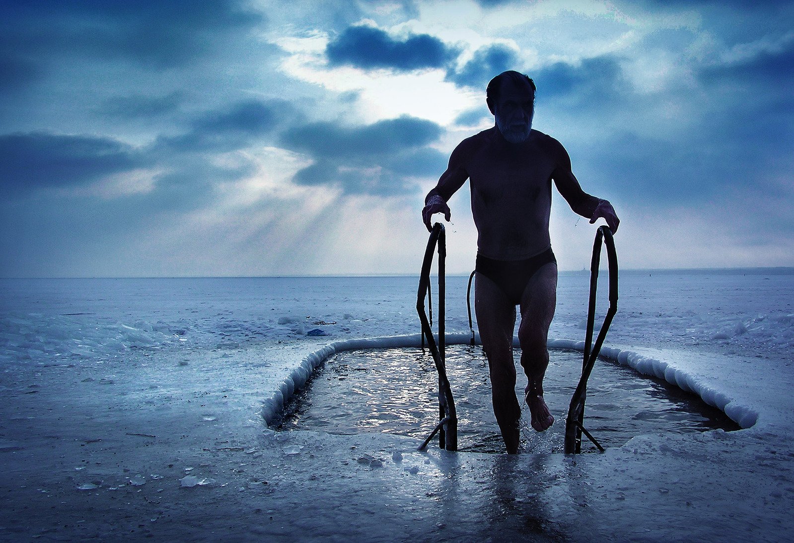 для купания в Крещение оборудуют специальные проруби