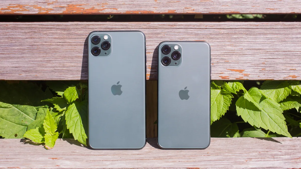 Історія iPhone: еволюція "яблучного" смартфона з 2007 року до сьогодні