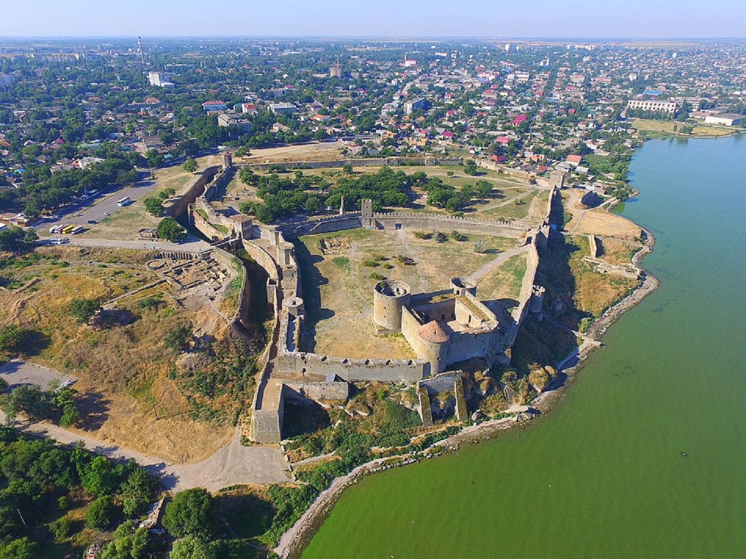 Чи знаєте ви, які два найстаріших міста України? Їм понад 2300 років