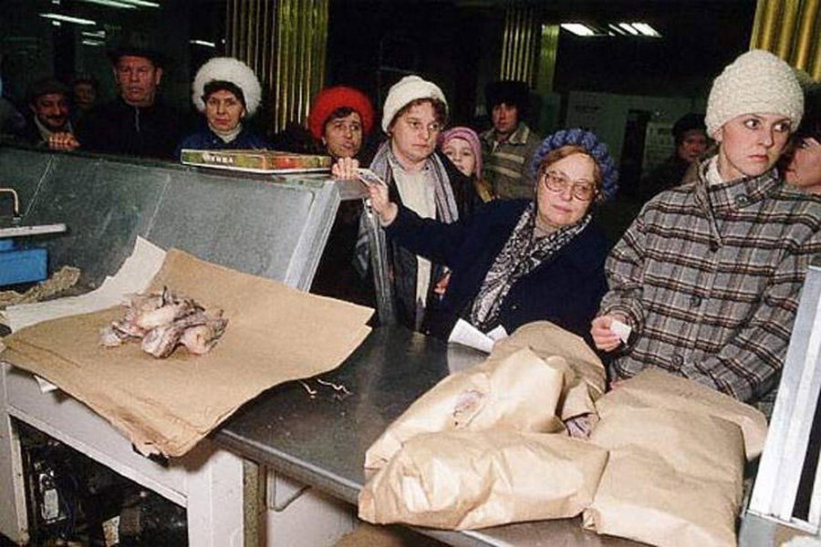 Фото магазинів в СРСР, на яких показана сувора правда. Спливли заборонені кадри