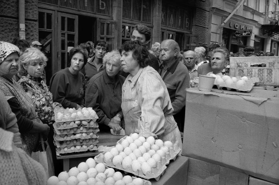 Як змінилися в Україні ціни і зарплати за 30 років